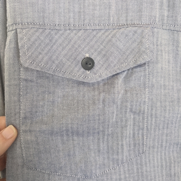 Gap Button Down Shirt - Picture 6 of 9